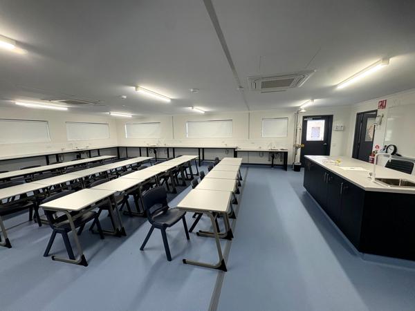 Innovative modular office and residential buildings by Rapid Modular WA, offering sustainable, cost-effective prefabricated solutions for Perth's growing construction sector and Western Australia's diverse needs.